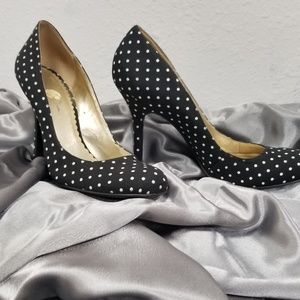 Poka dot high heel shoes